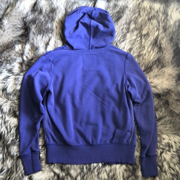 American Eagle π¦
Zip Up Hoodie - Picture 4 of 5